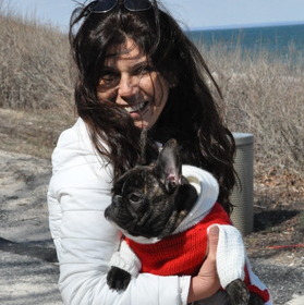 Pet Sitter / Pet Lover / Pet Photographer